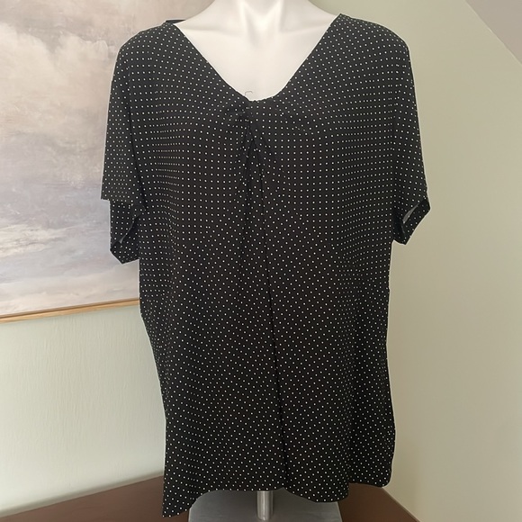 Two piece skirt and top set - Picture 2 of 9